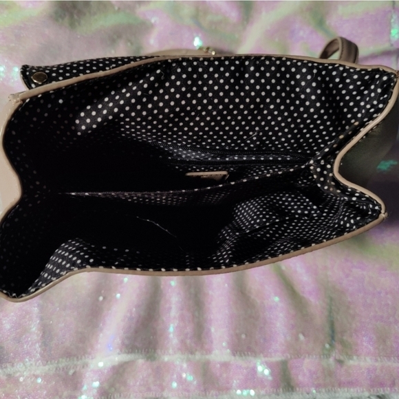 Backpack purse with embellishments - Picture 5 of 6